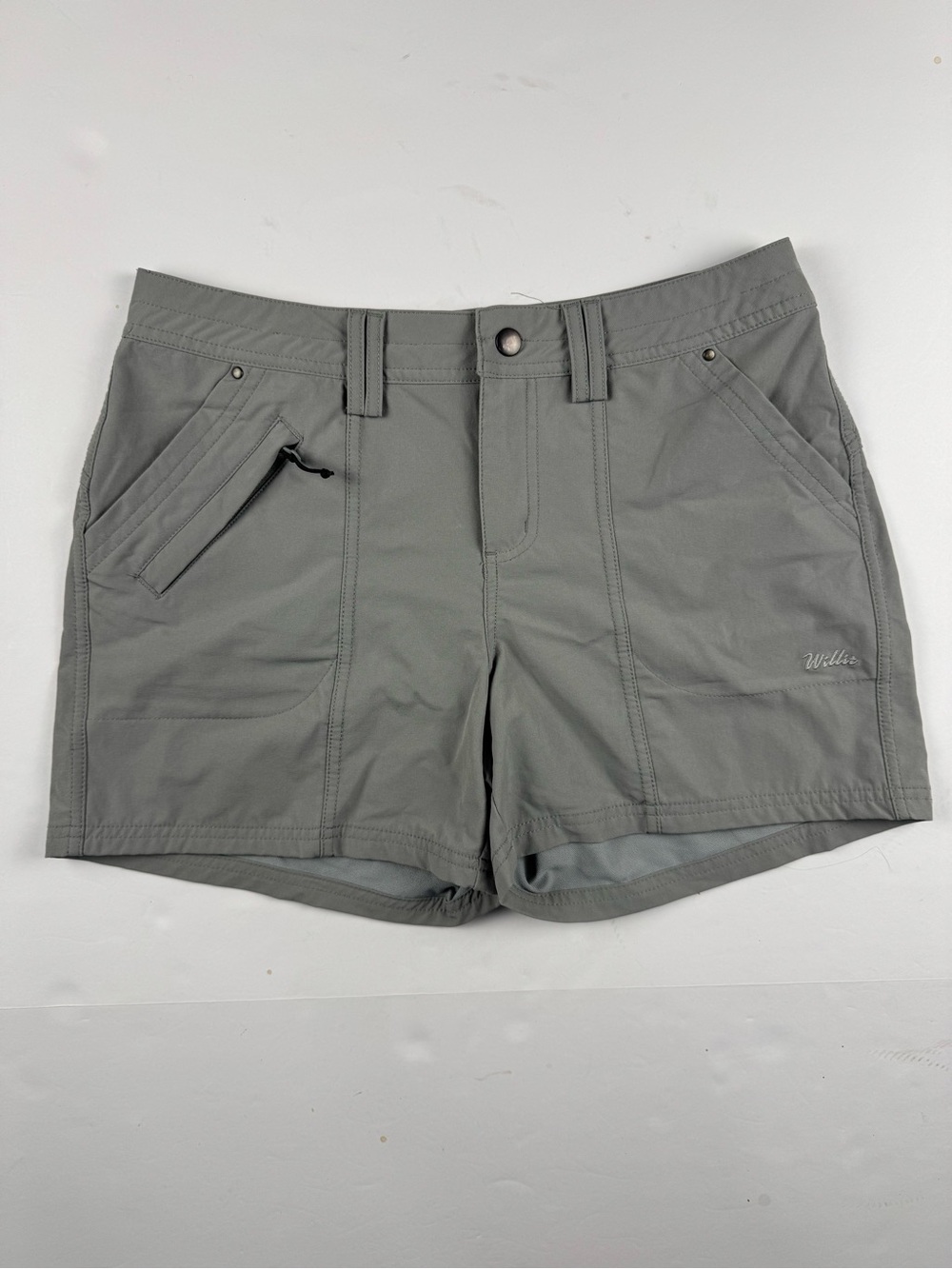 Women's Gray Golf/Hiking Cargo Shorts with Secure Zip Pocket